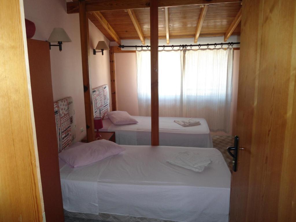 Teras Motel Foça Rum bild