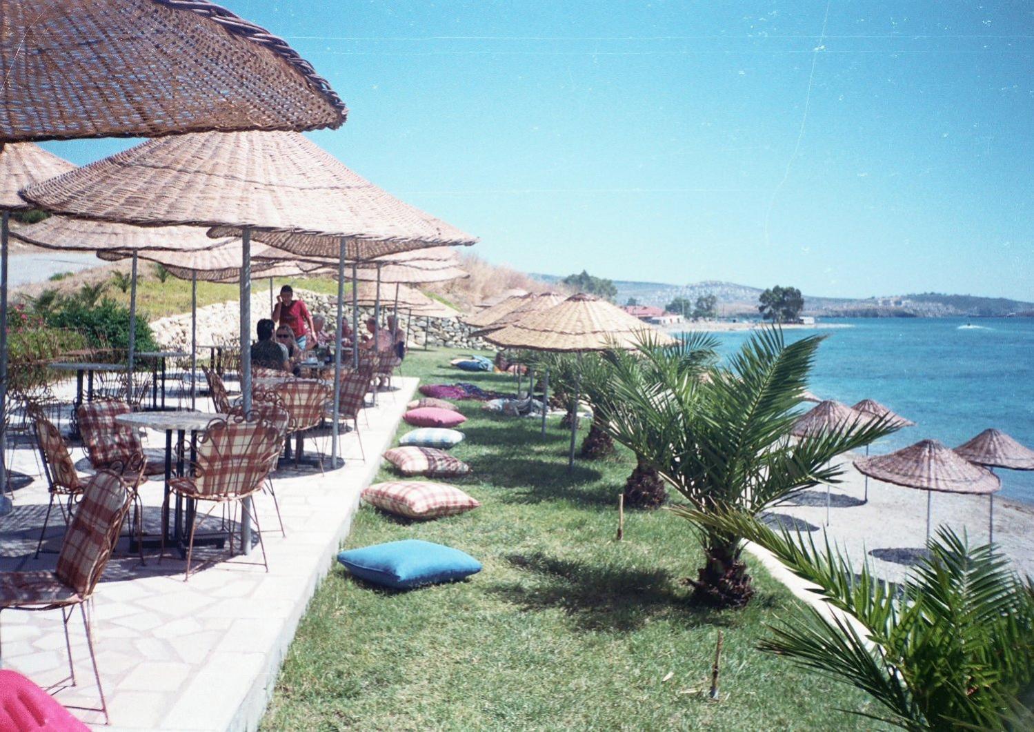 Teras Motel Foça Exteriör bild